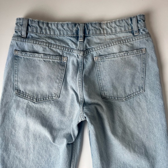 Zara 100% Cotton Straight Leg Jeans Light Wash Raw Hem Size 6 - Picture 5 of 9